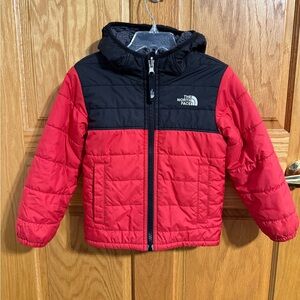 The North Face boys toddler size 3T winter jacket